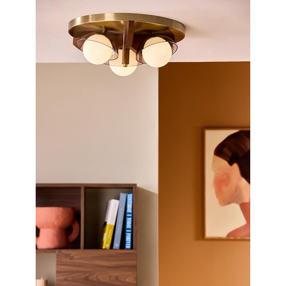 Layla Brass & Brown Flush Fitting