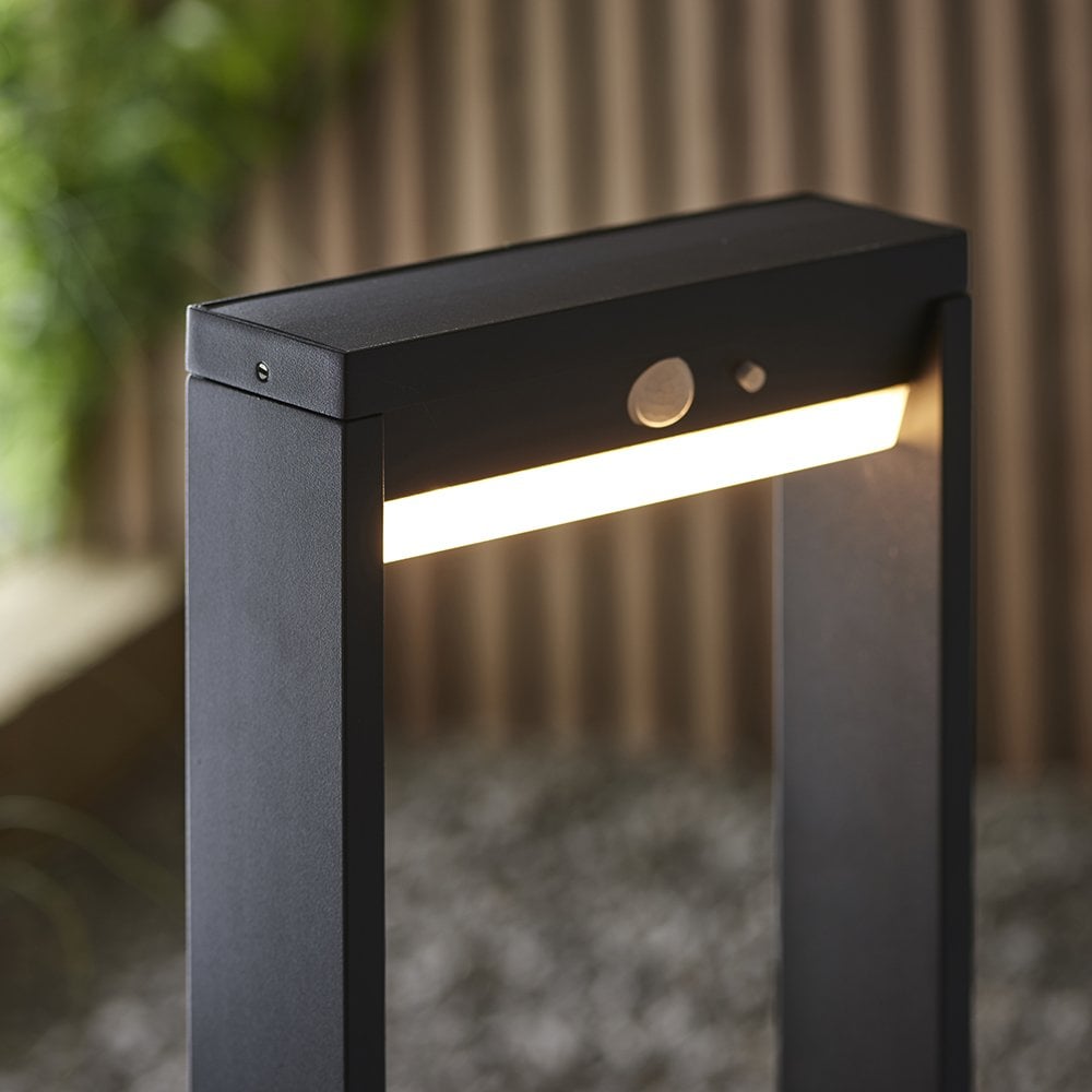 Dannah LED Post Photocell & PIR