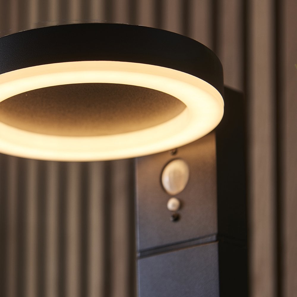 Ebro Post Photocell LED & PIR