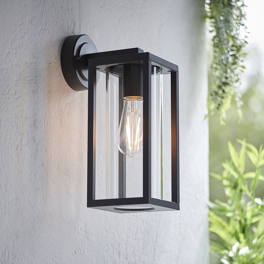 Hamden Wall Light in Black