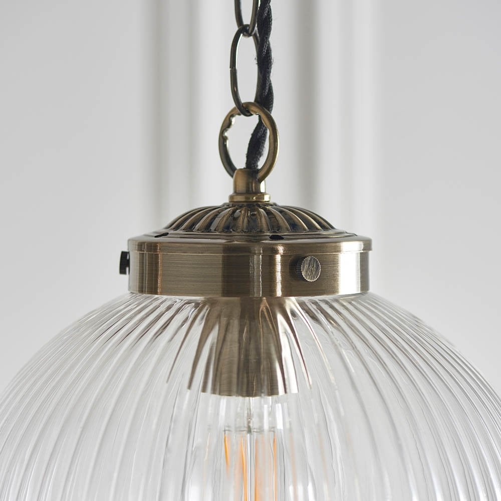 Brydon Clear Ribbed Glass 250mm