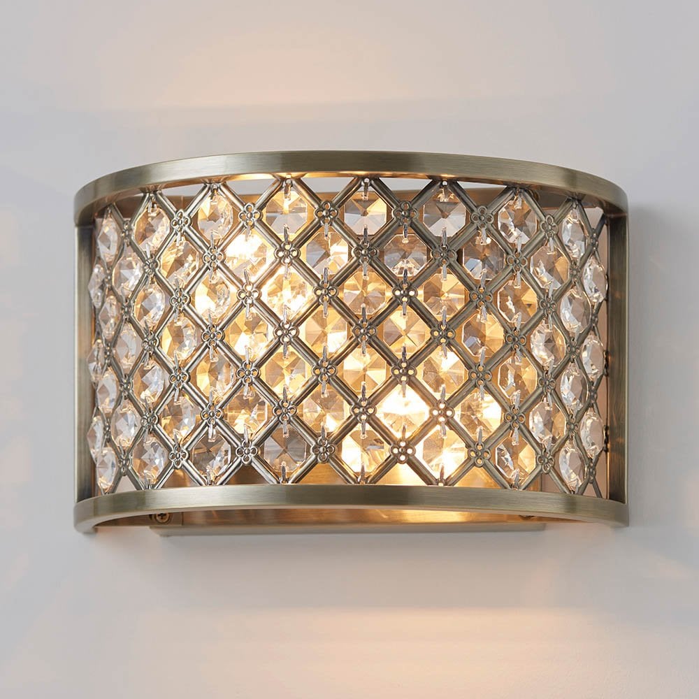 Hudson Wall Light in Antique Brass