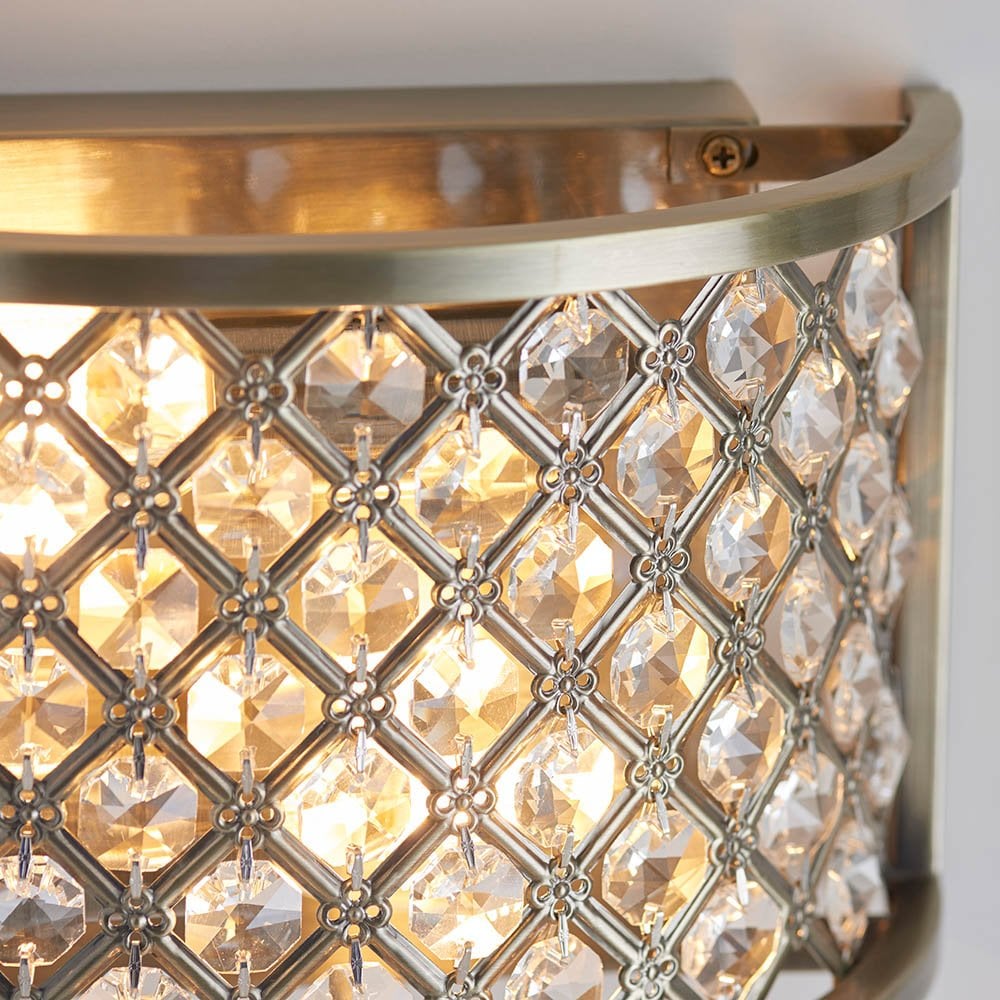 Hudson Wall Light in Antique Brass