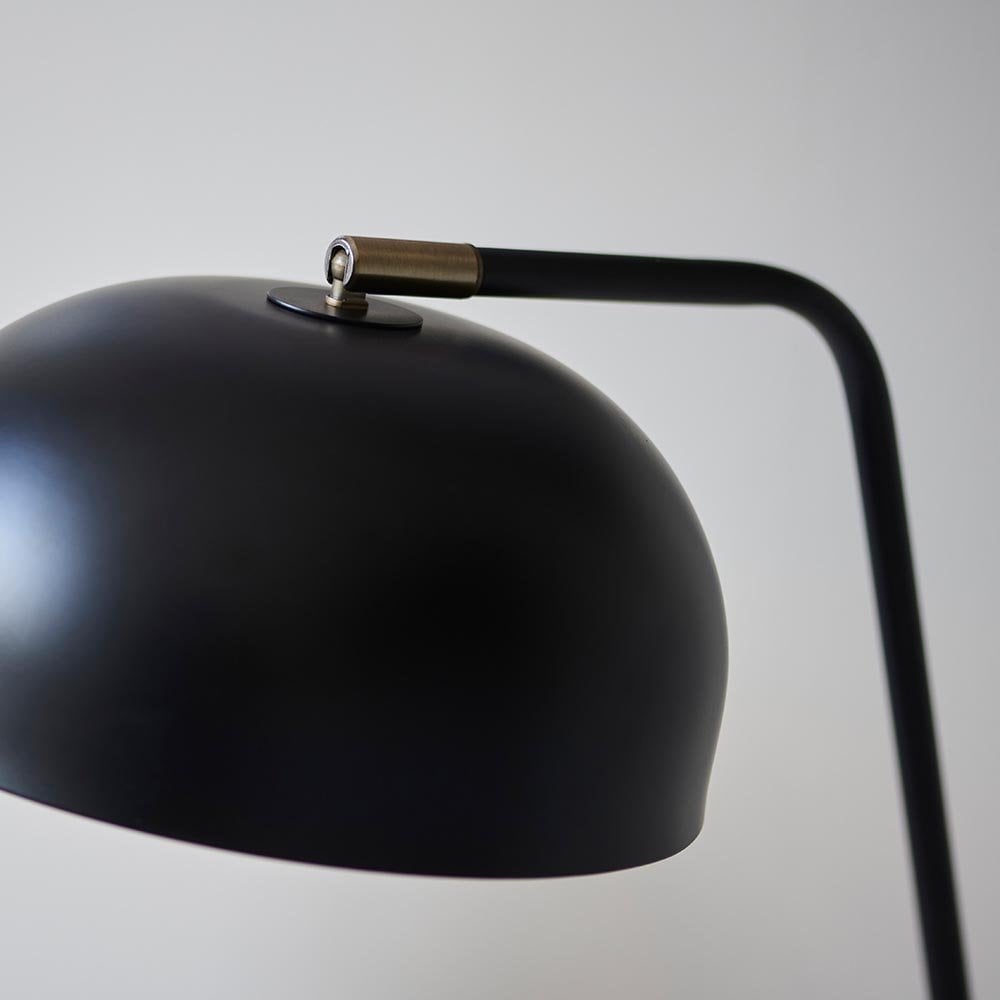 Brair Table Lamp with Antique Brass Inner Shade