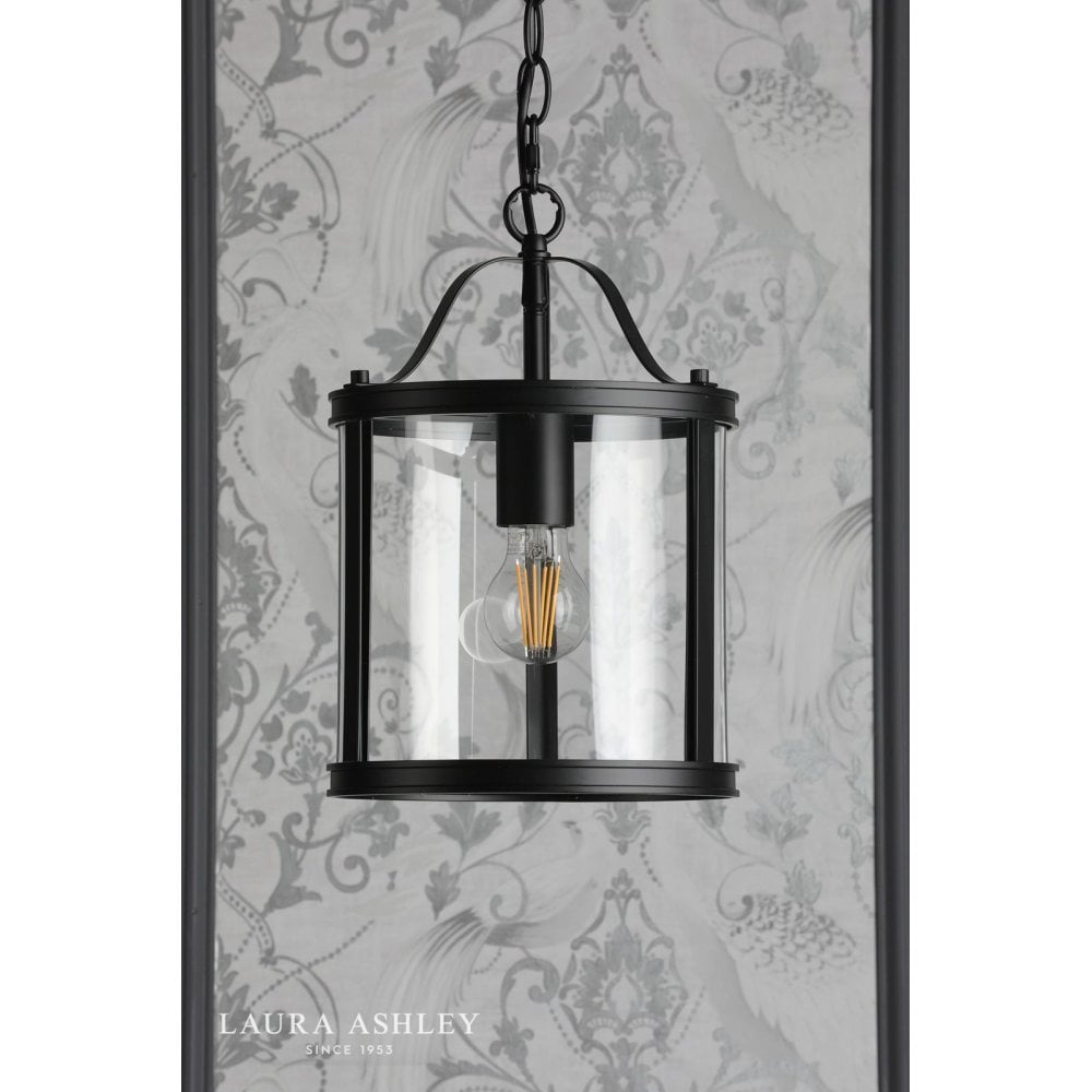 Harrington Single Matt Black Pendant