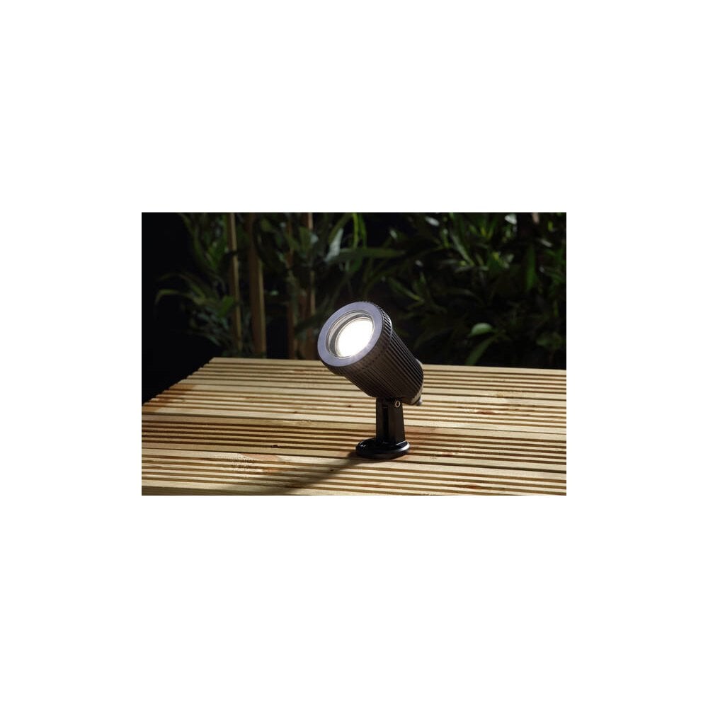 Wells Dual Mount or Spike Light IP65