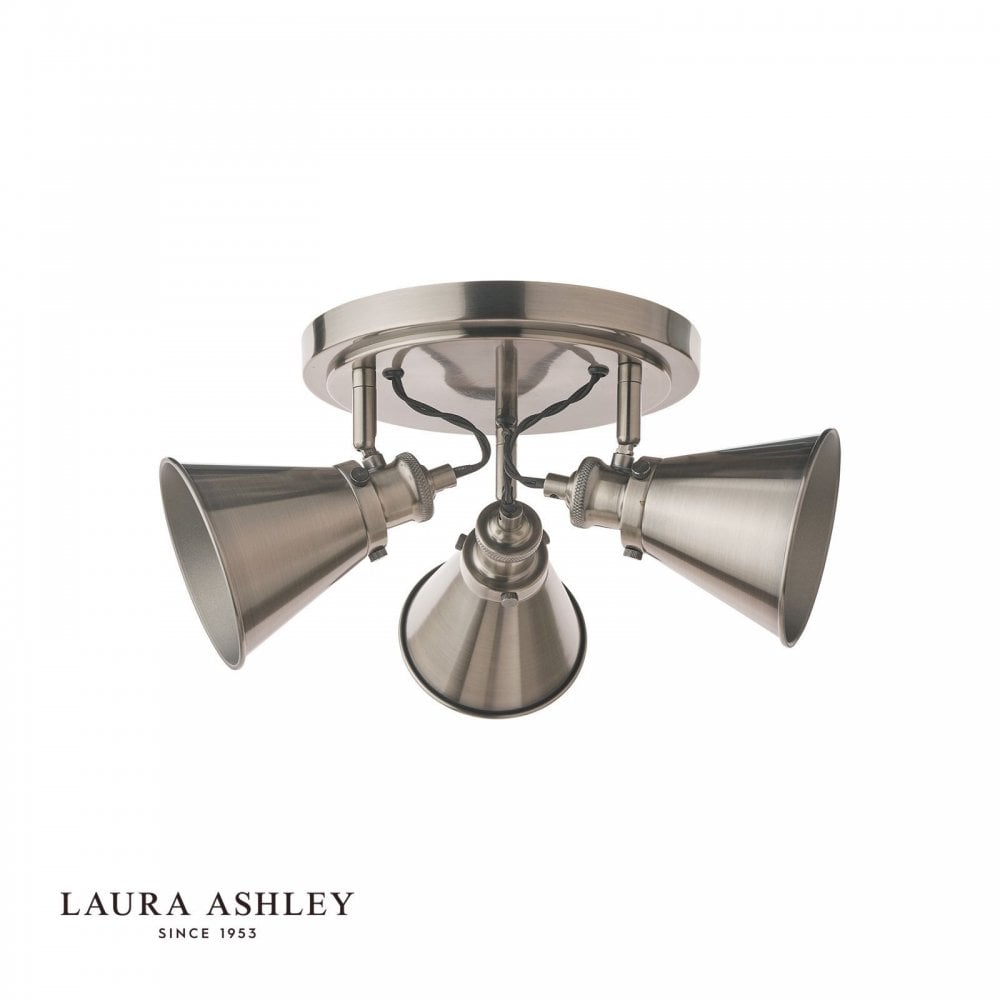Refus 3 Light Spotlight in Antique Brass