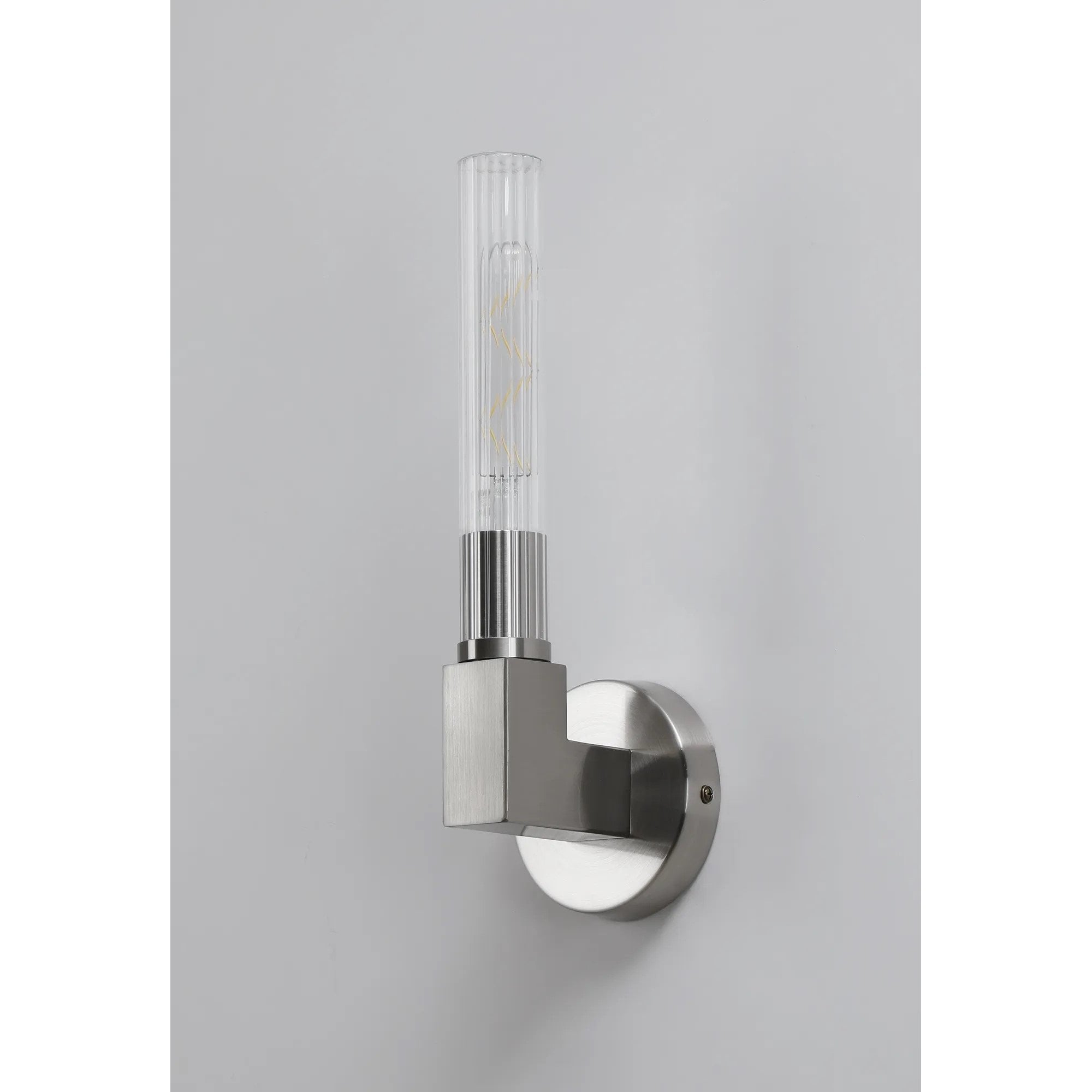 Dee Single Wall Light in Satin Nickel IP44