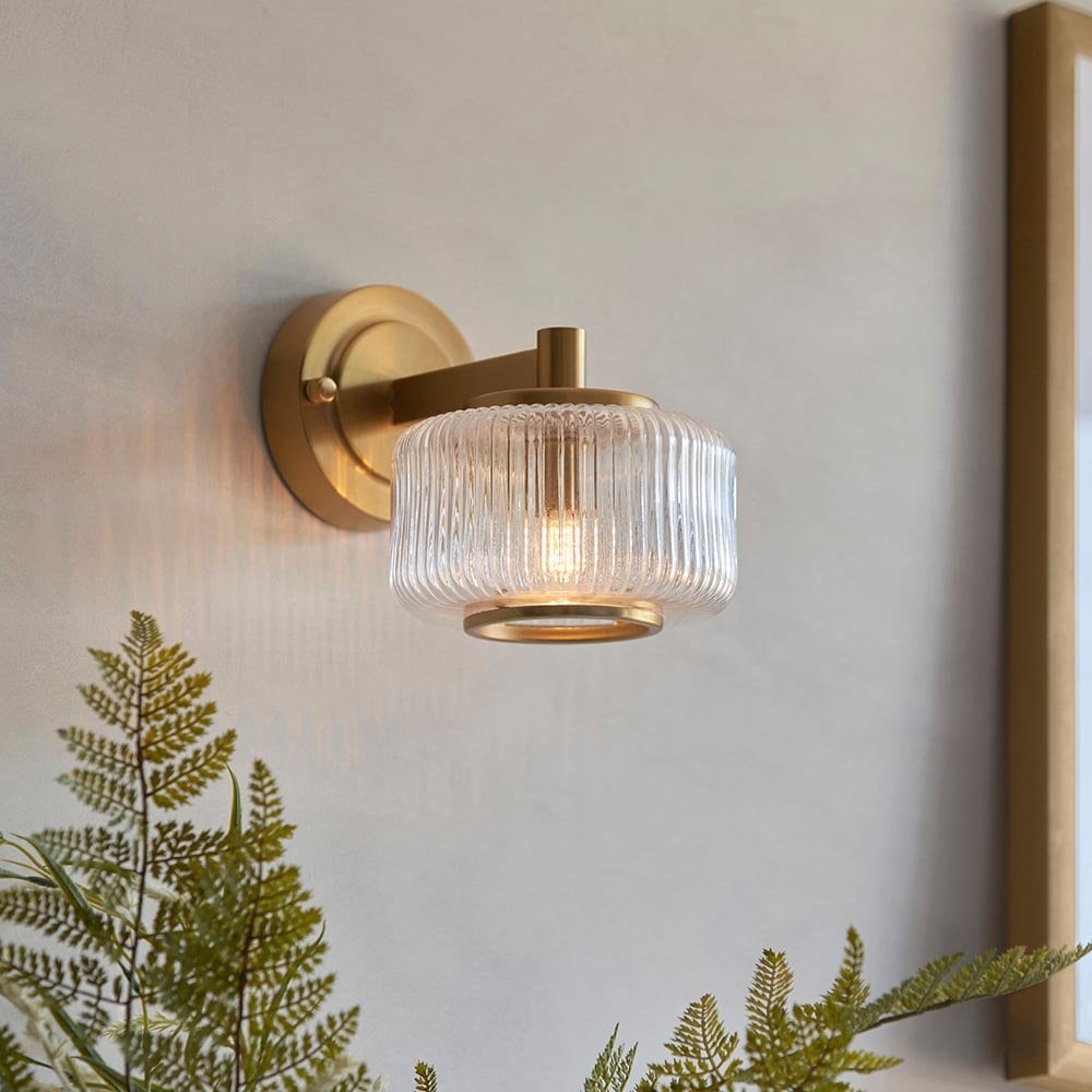 Stamford Brass Wall Light C/W Ribbed Shade