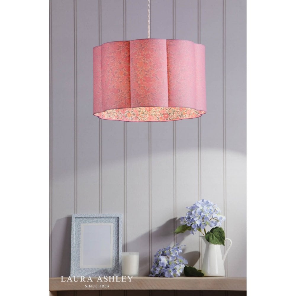 Loveston Pink Scalloped Shade