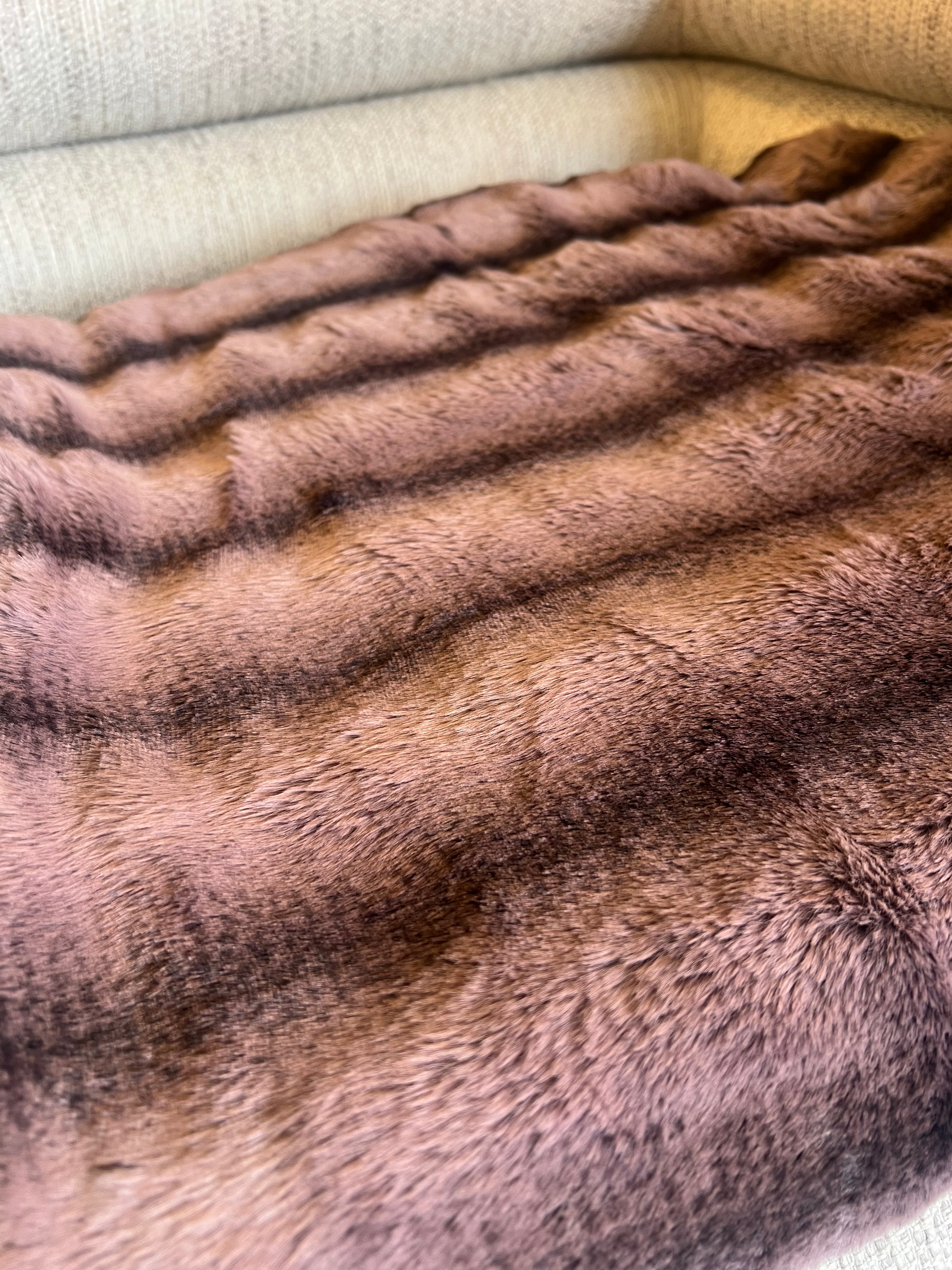 Luxurious Plum 2m Throw