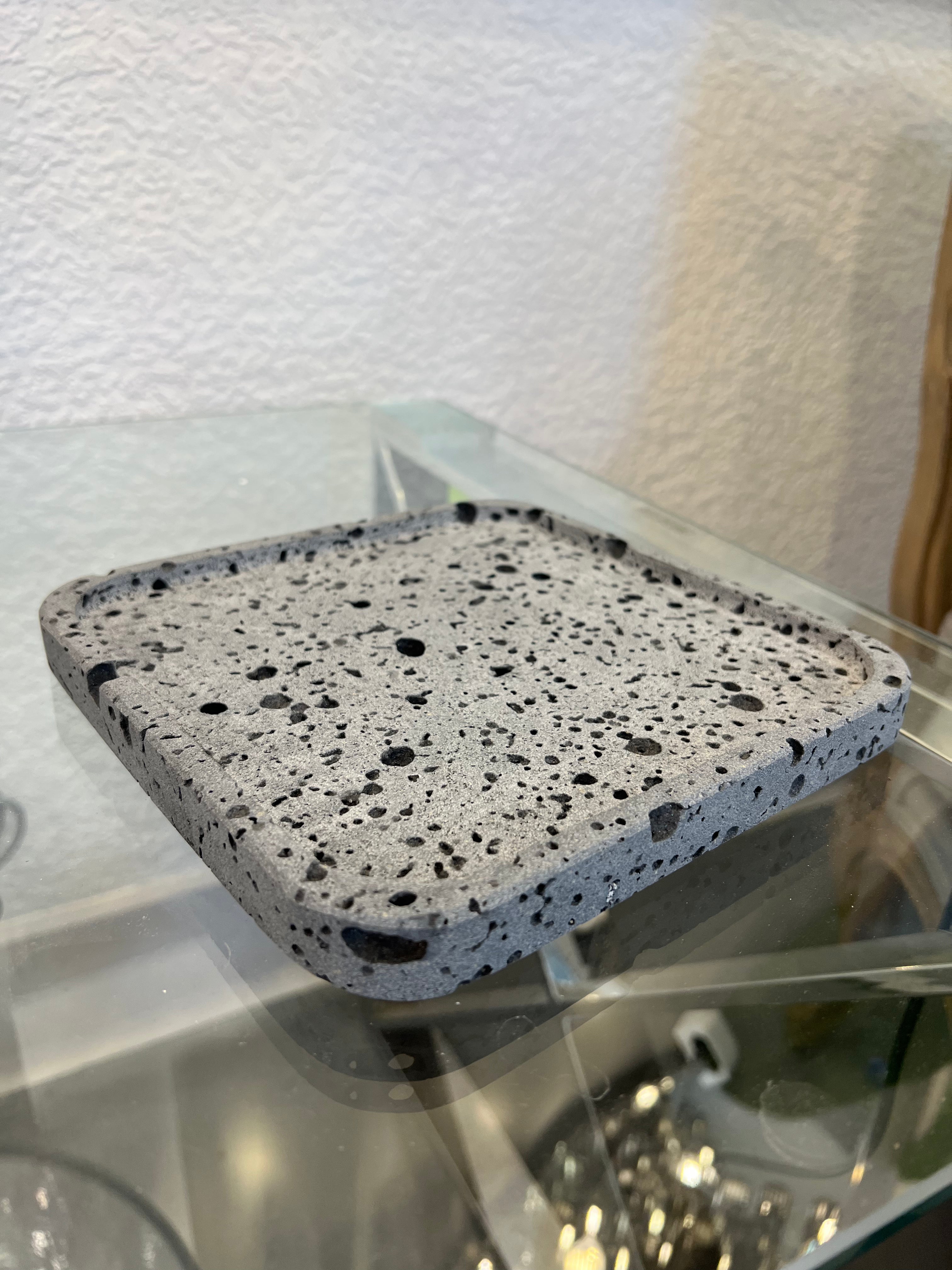Small Marble Grey Plate 20x20
