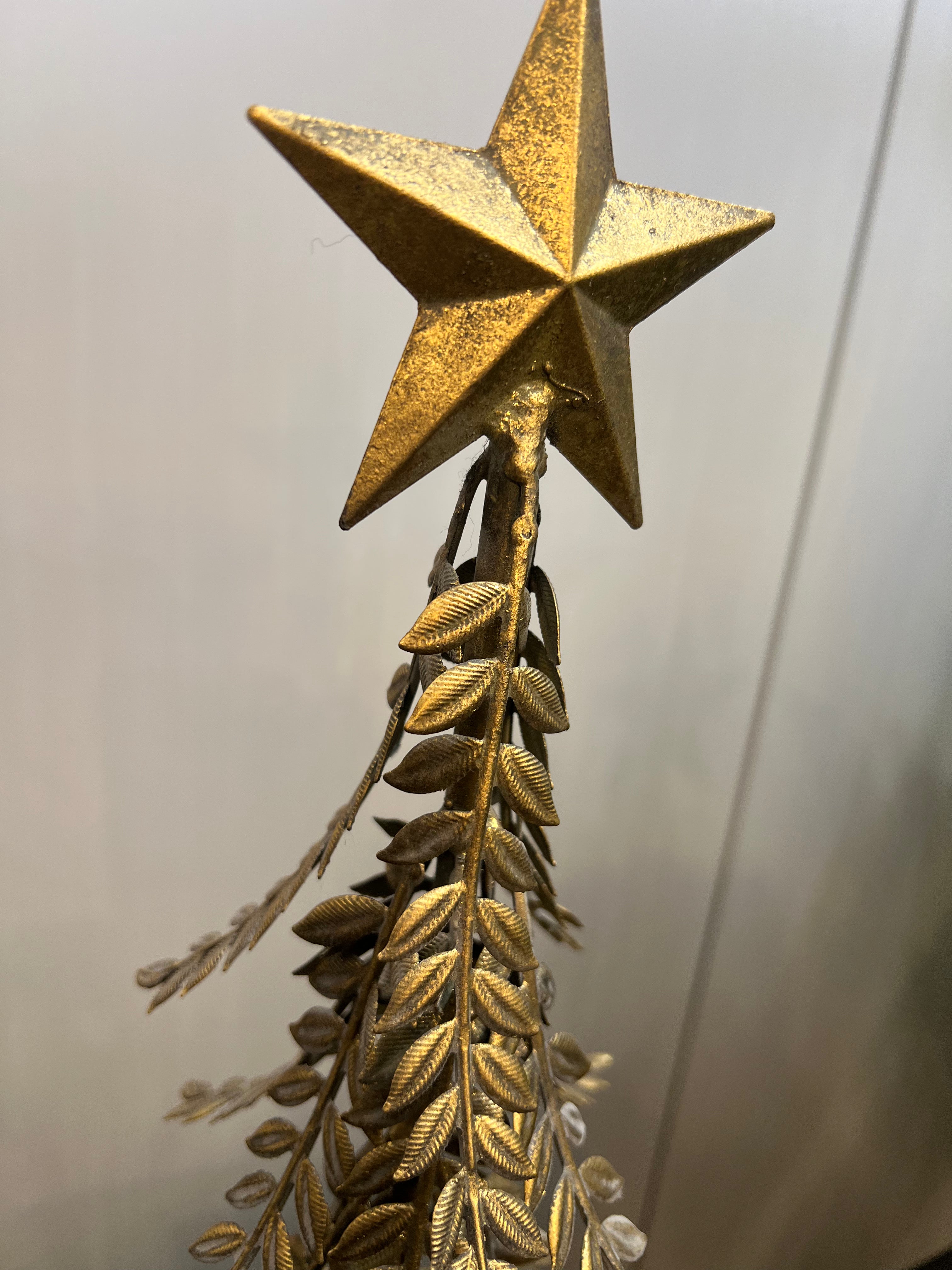 Small Gold Tree with Star