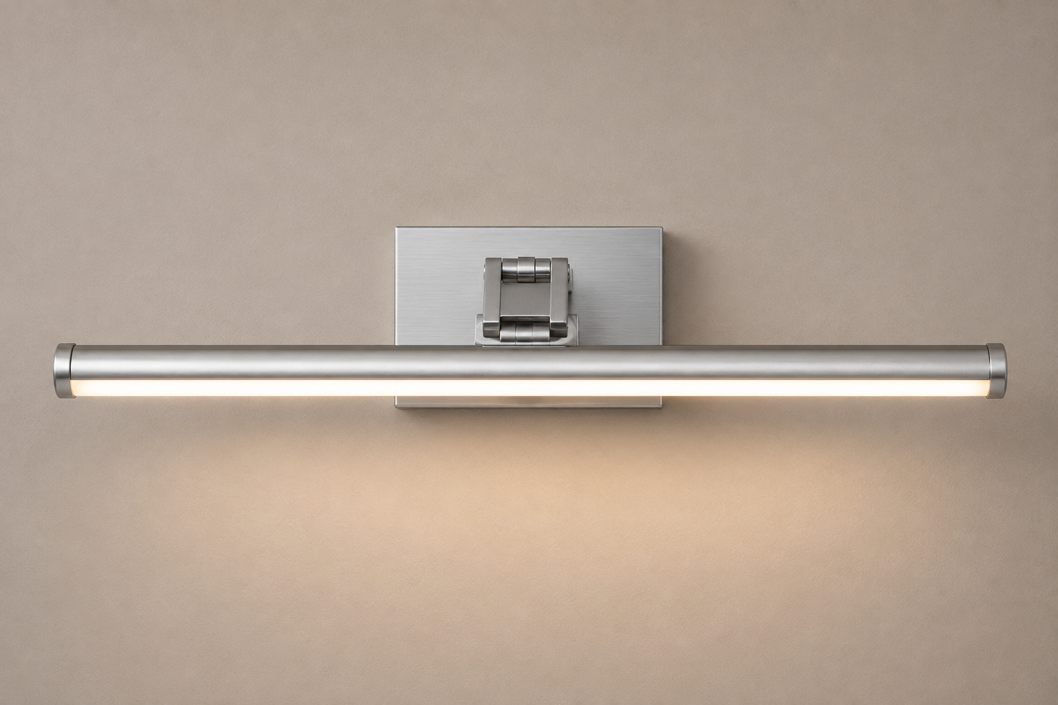 Large Battery Operated LED Picture Light in Silver