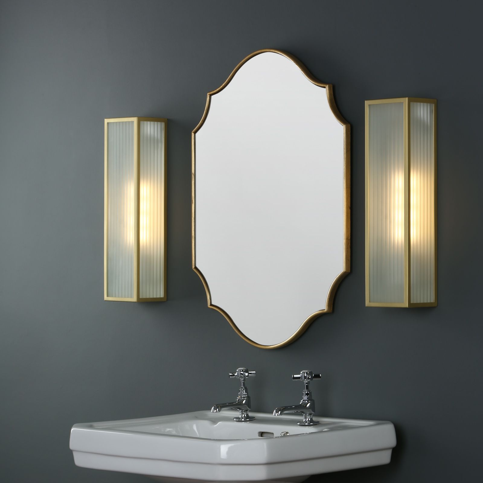 Ruggiero Rectangle Gold Mirror 70 x 50cm