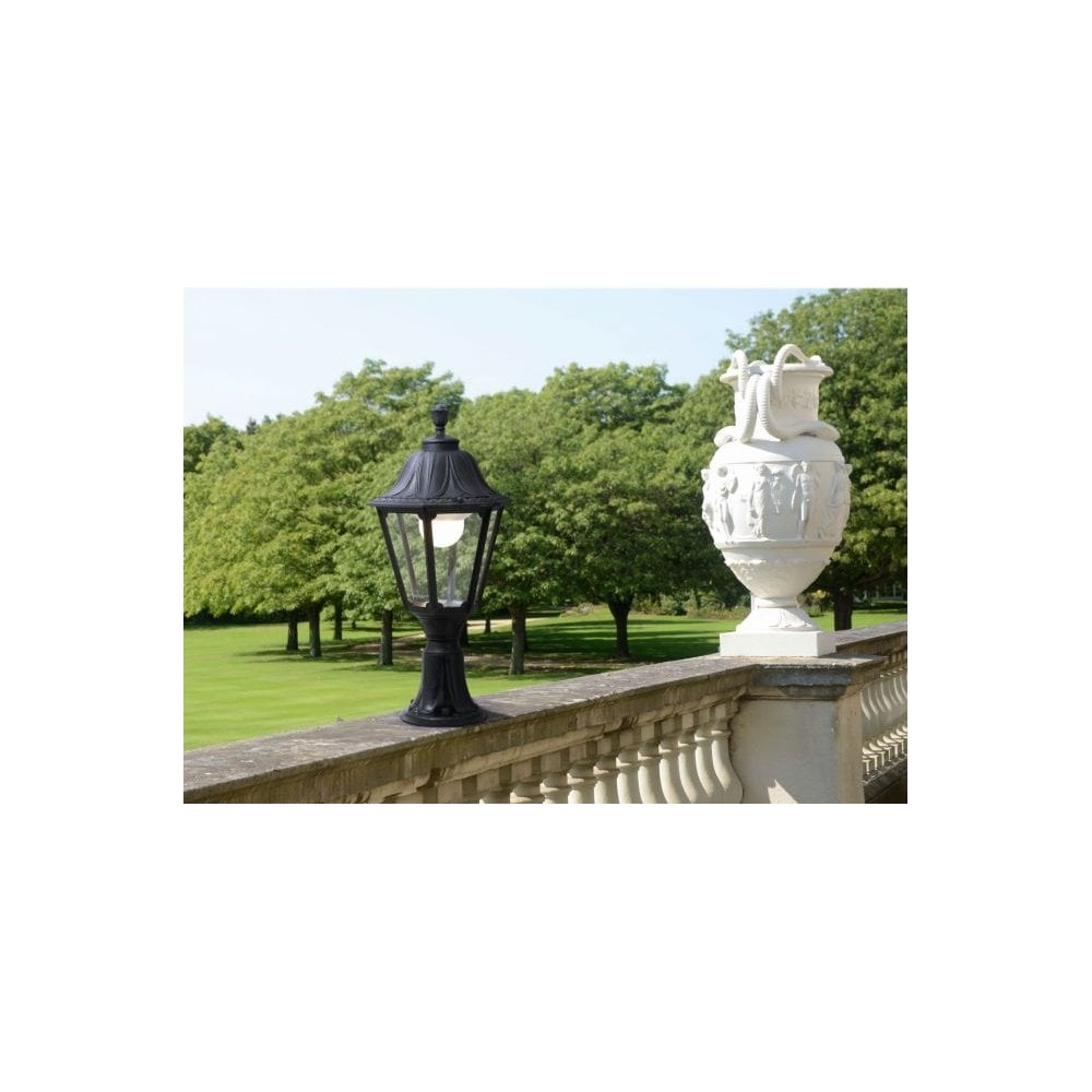Lot Noemi 15W High Powered LED Black Post /Pillar Top Lantern