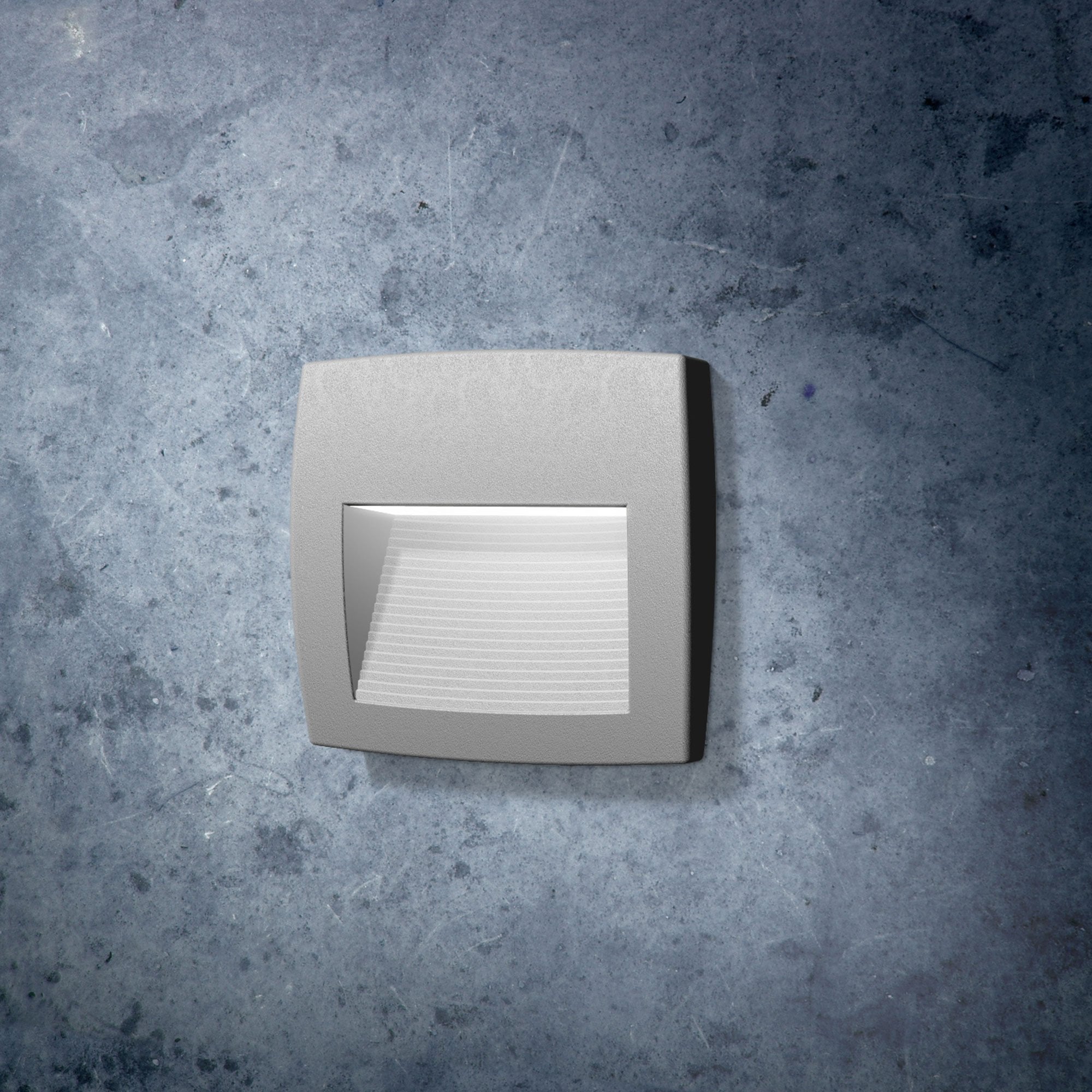 Lorenza 150 4W Grey Surface Mounted Wall Light