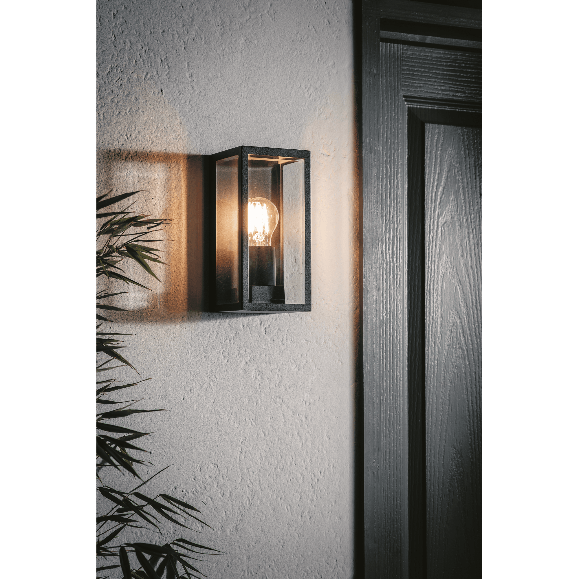 Oxford Outdoor Wall Lantern Black IP44