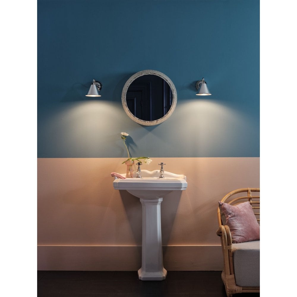 Avon IP44 Single Wall Light Polished Chrome