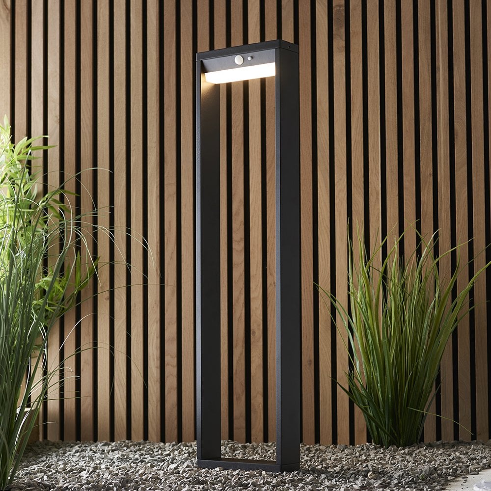 Dannah LED Bollard Photocell & PIR