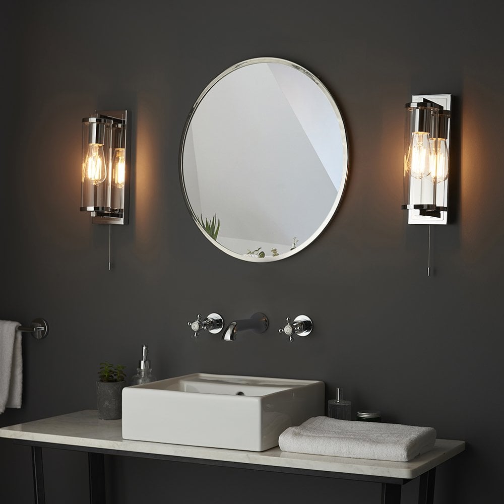 Taylor Wall Light in Chrome