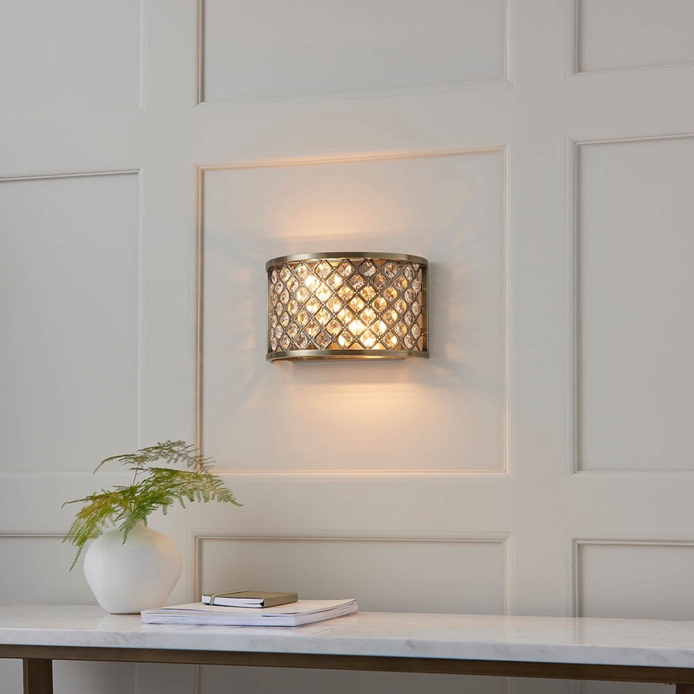 Hudson Wall Light in Antique Brass