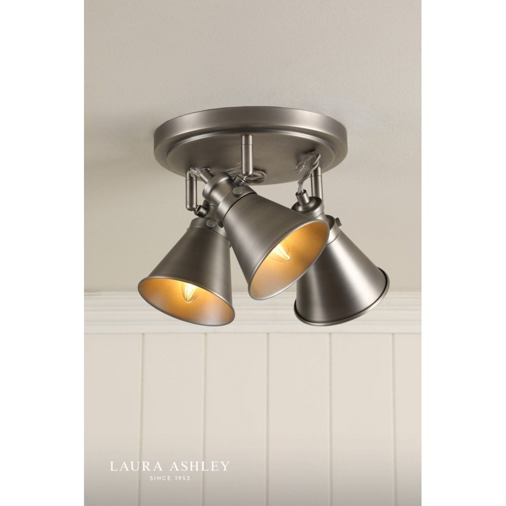 Refus 3 Light Spotlight in Antique Brass