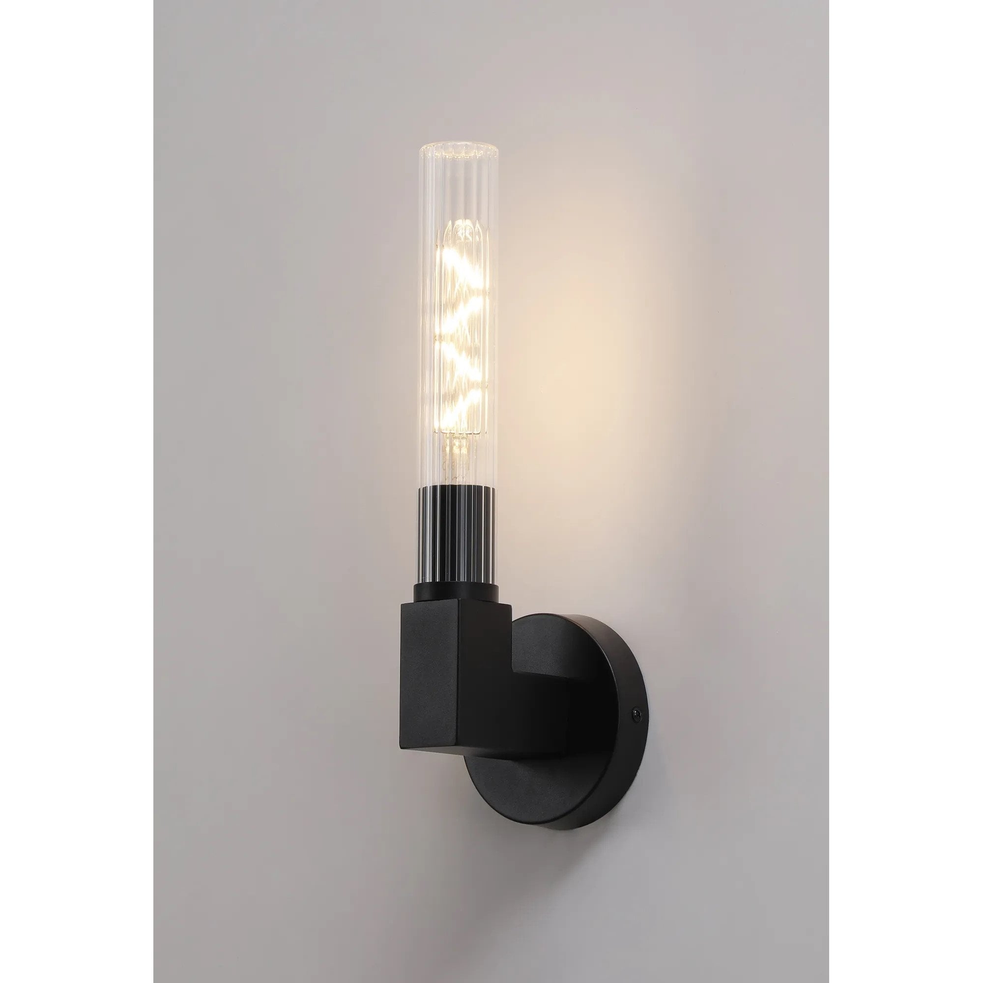 Dee Single Wall Light in Satin Black
