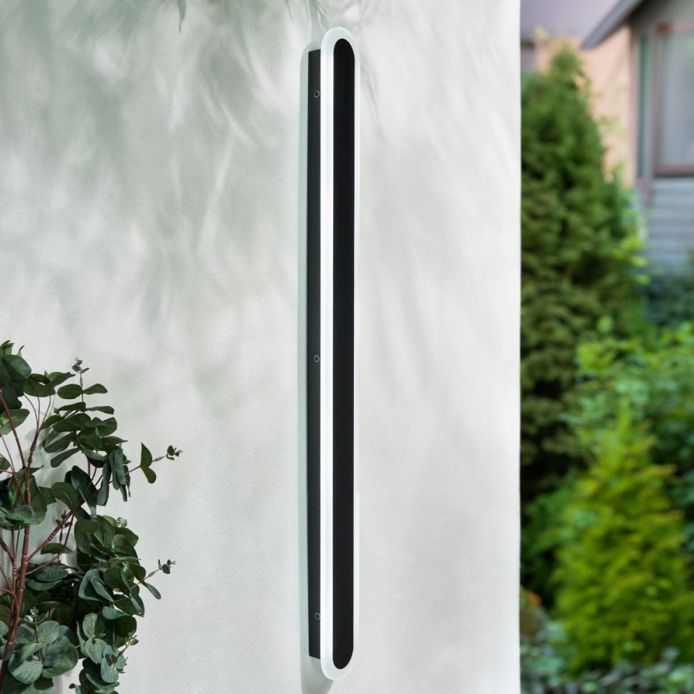 Ren 24W Linear Outdoor Wall Light