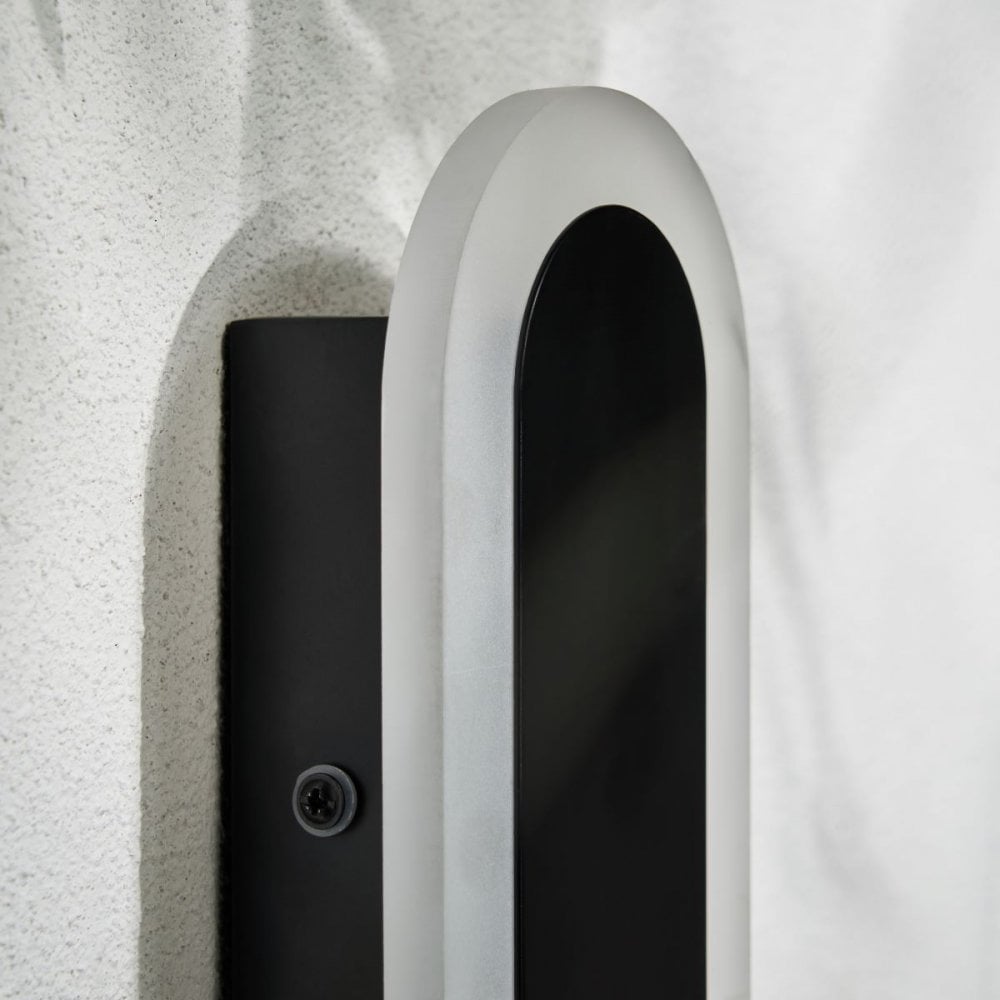 Ren 24W Linear Outdoor Wall Light