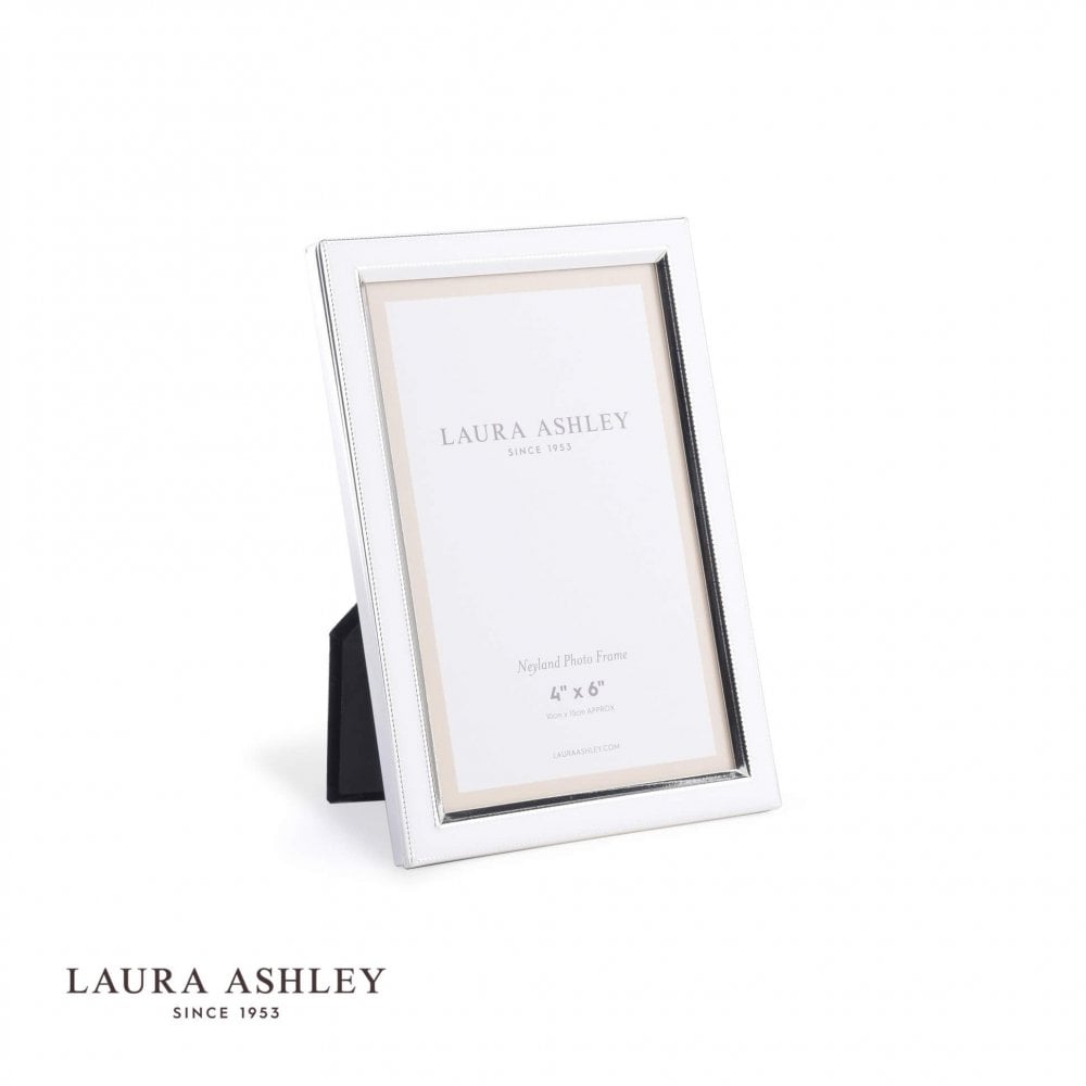 Neyland Silver Plated 4x6 Inch Photo Frame