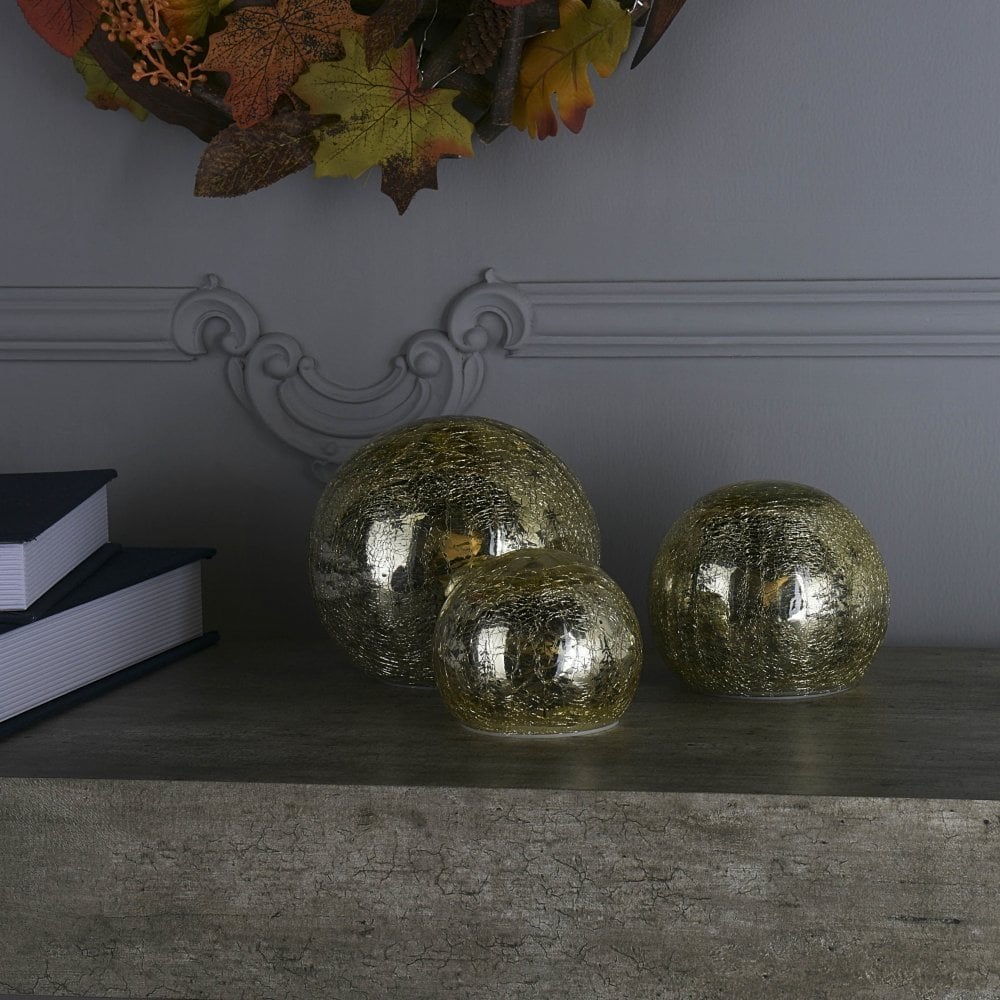 Set of 3 Glass Christmas Ornaments