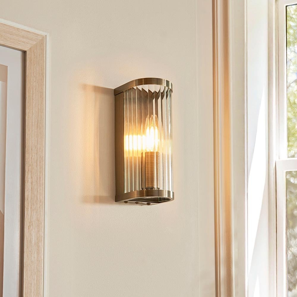 Ridgeton Single Antique Brass Wall Light