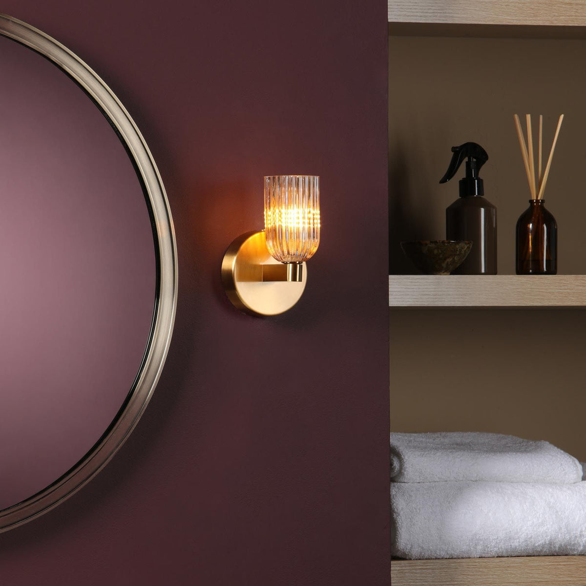 Hilaria Antique Gold Single Wall Light IP44