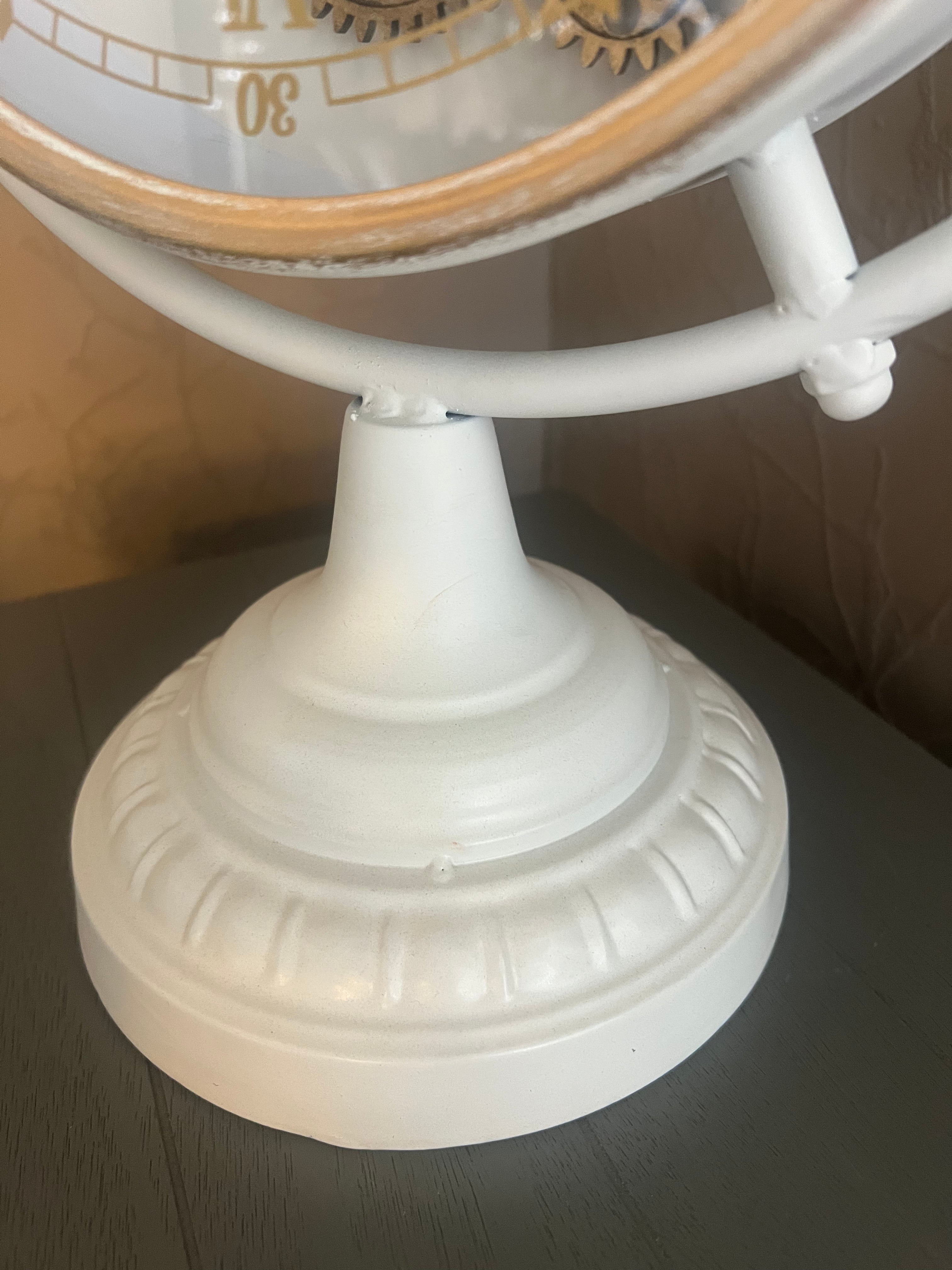 Cream Vintage Mantle Clock