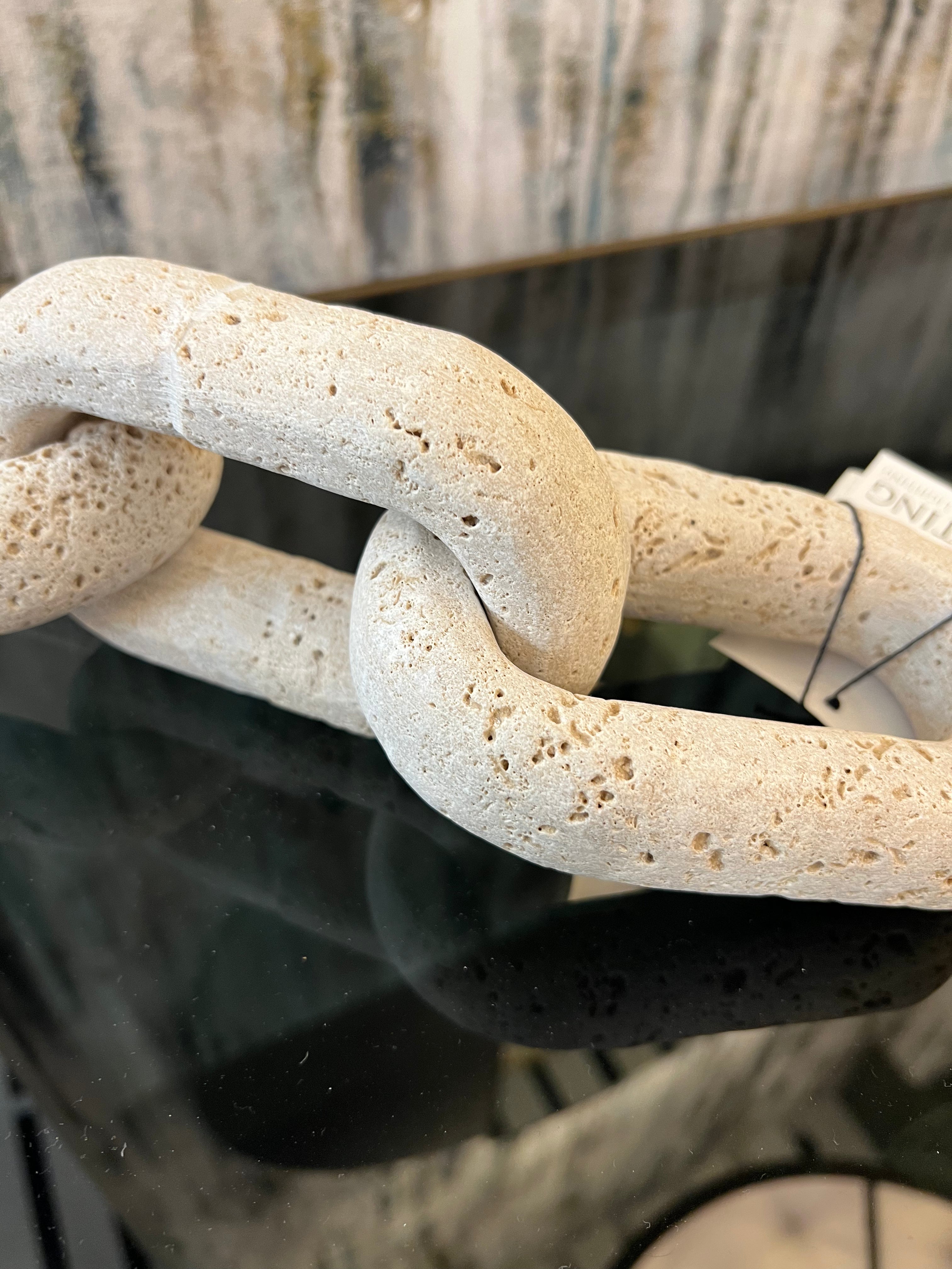 3 Link Chain in Beige Stone