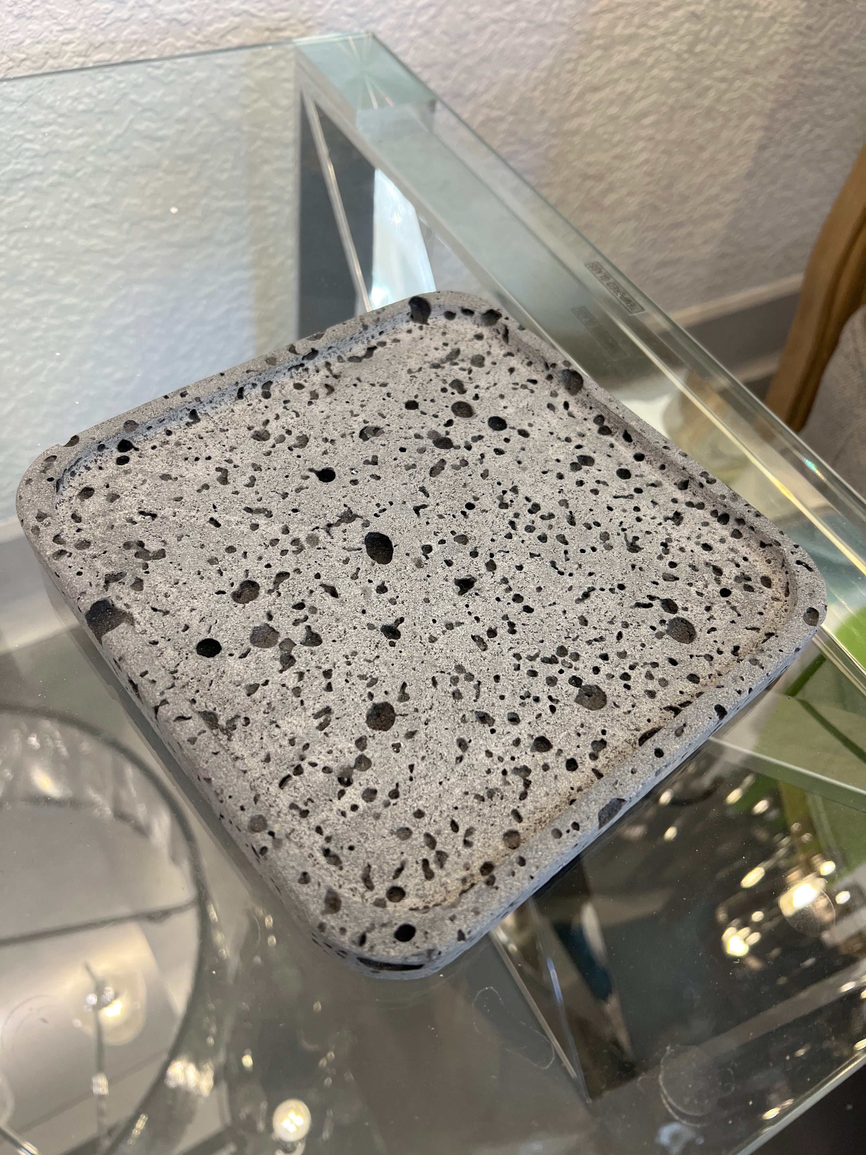 Small Marble Grey Plate 20x20
