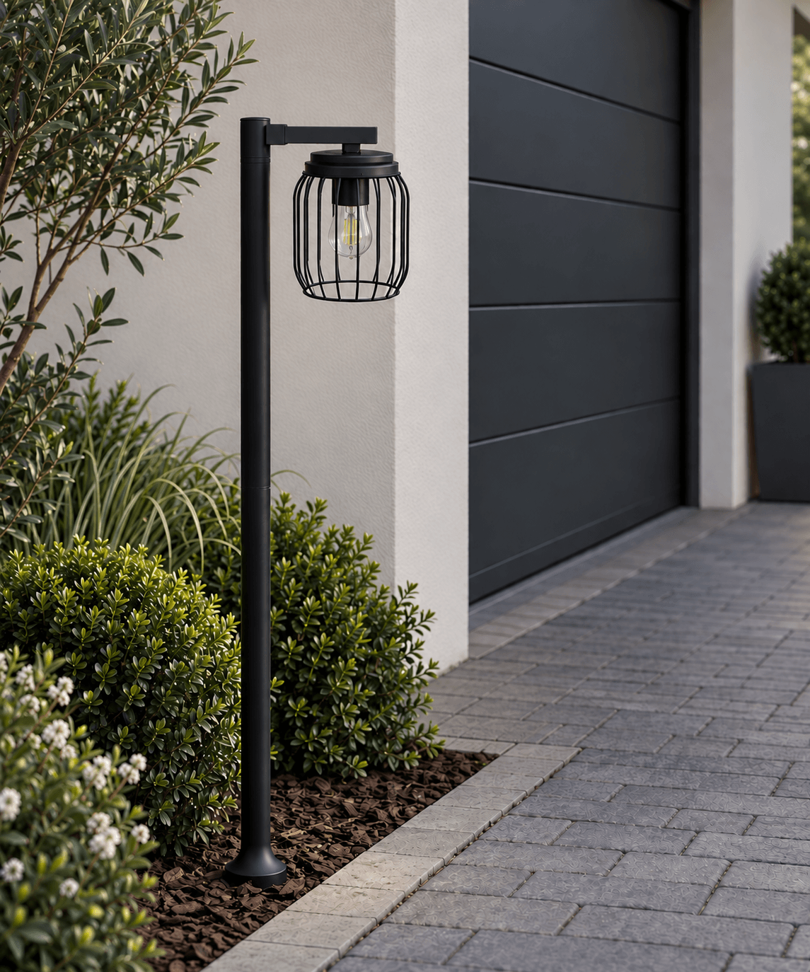 Finch Outdoor Post Light 1000mm
